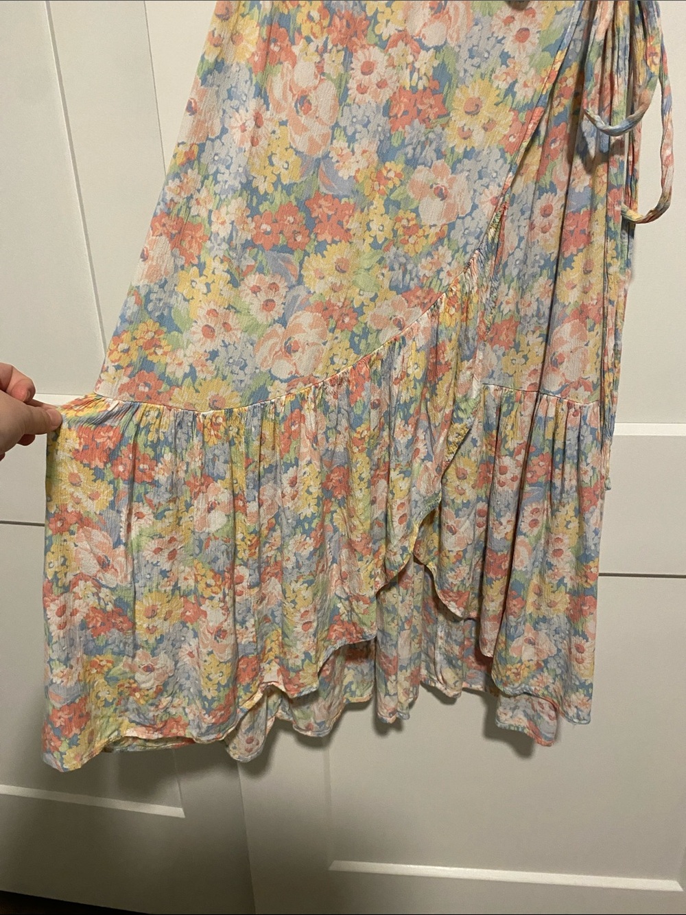 Jillian Harris x Joe Fresh Floral Wrap Dress - Picture 6 of 8